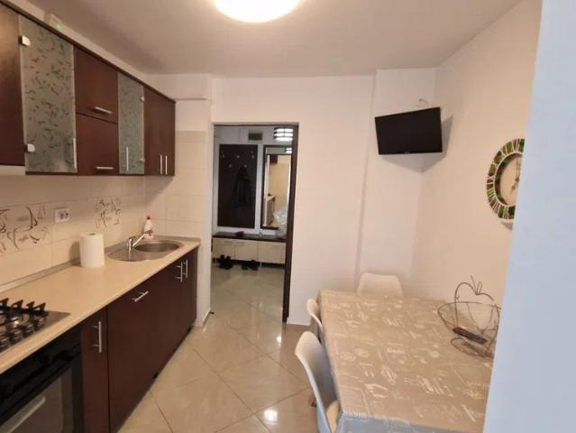 APARTAMENT 2 CAMERE, DECOMANDAT, ET 2, NICOLINA