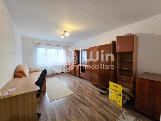 Apartament 2 camere | Decomandat | Etaj 3/4 | Balcon | Intre Lacuri