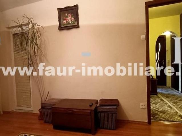 Apartament 2 camere Decomandat, Etajul 1, Micalaca