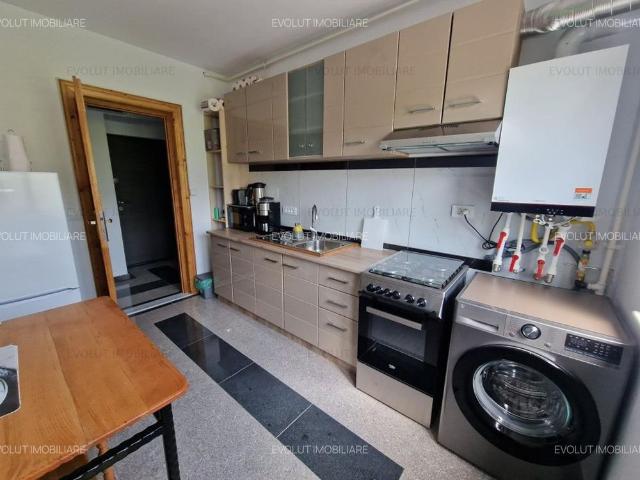 Apartament 2 camere decomandat loc de parcare subteran inclus