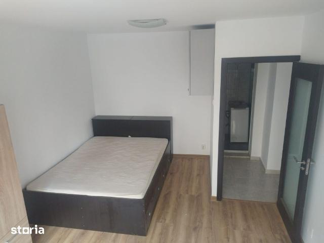 Apartament 2 camere decomandat, langa Restaurant Britannia, Sector 5
