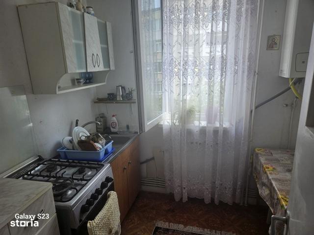 Apartament 2 camere, decomandat – Strada 1 Decembrie 1918, Dărmănești