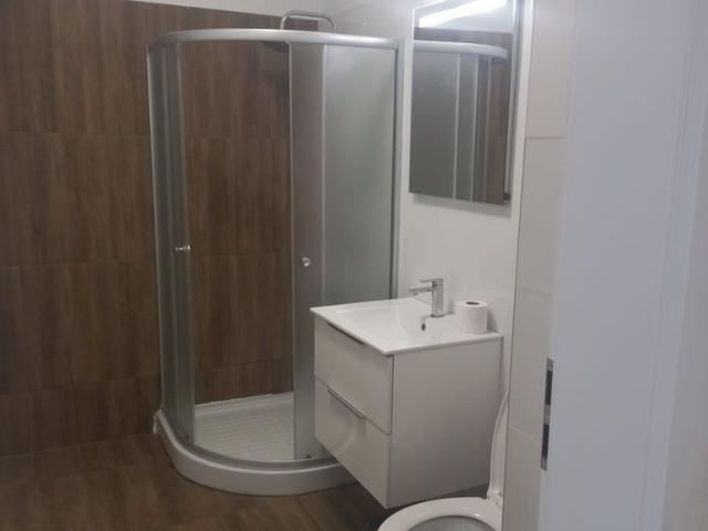 Apartament 2 camere decomandat, parcare zona Cetatii