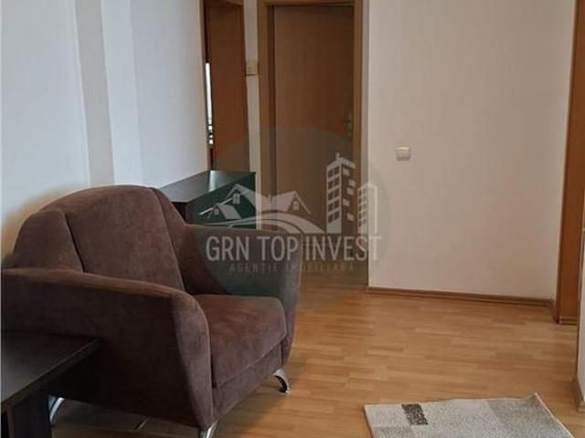 Apartament 2 camere decomandat parcare zona Strand