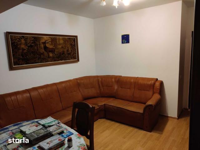 Apartament 2 camere decomandat renovat metrou Dimitrie Leonida