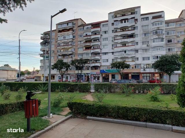 Apartament 2 camere, decomandat, ultracentral, Poet Grig. Alexandrescu
