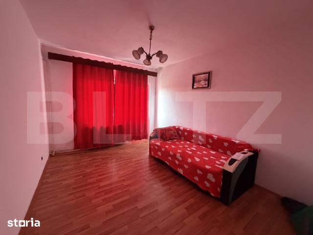 Apartament 2 camere decomandat, zona 8 Mai