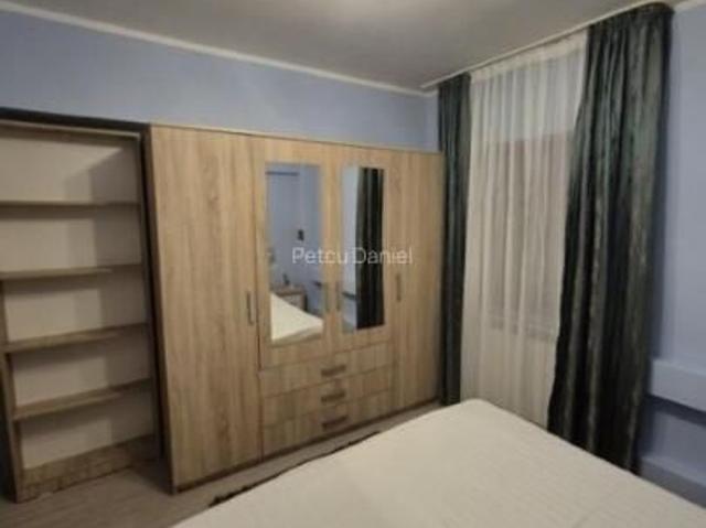 Apartament 2 camere decomandat zona Tomis 2 Constanța