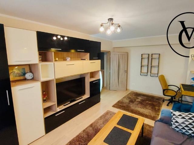 Apartament 2 camere decomandat zona Casa de Cultura centrala proprie