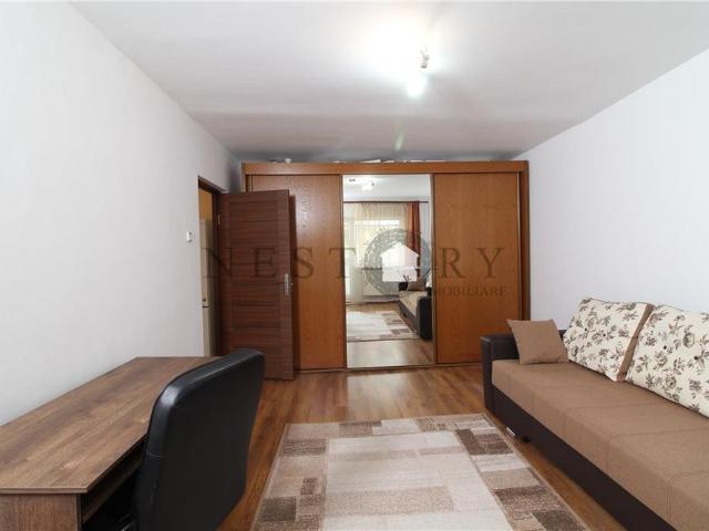 Apartament 2 camere decomandate + garaj | aproape de UMF, Zorilor