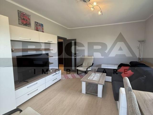 Apartament 2 camere decomandate, 52 mp, parcare, zona Leroy