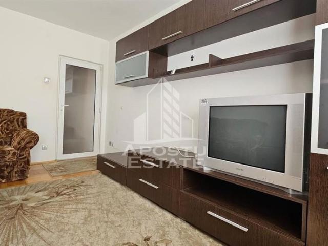 Apartament 2 camere decomandatin zona podgoria