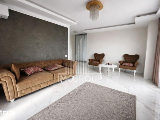 Apartament 2 camere, decomdat cu parcare si priveliste superba in Av