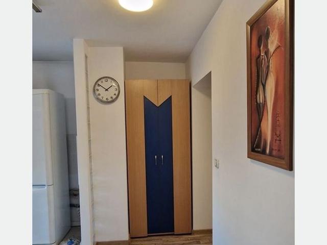 Apartament 2 camere, Decebal, 750 EUR/lună