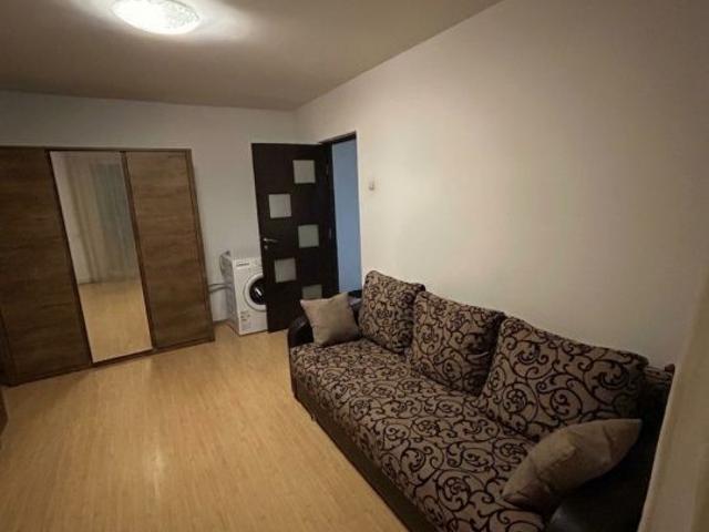 Apartament 2 camere | Drumul Taberei | 3` Metrou | Renovat | Spatios