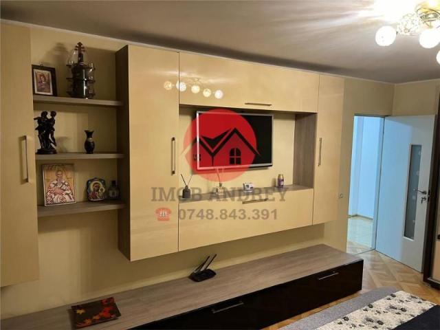 Apartament 2 camere E3, renovat, mobilat, langa Kaufland de inchiriat