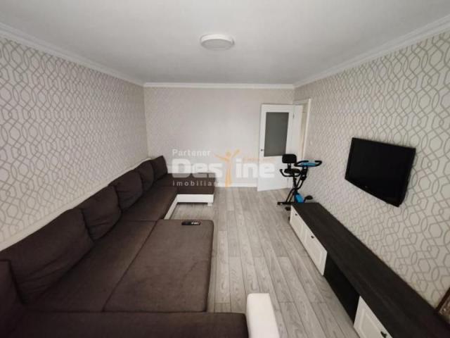 Apartament 2 camere, etajul 4, Zona Crucea Garii