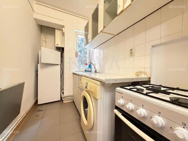Apartament 2 camere, etajul 1, Str. Genistilor