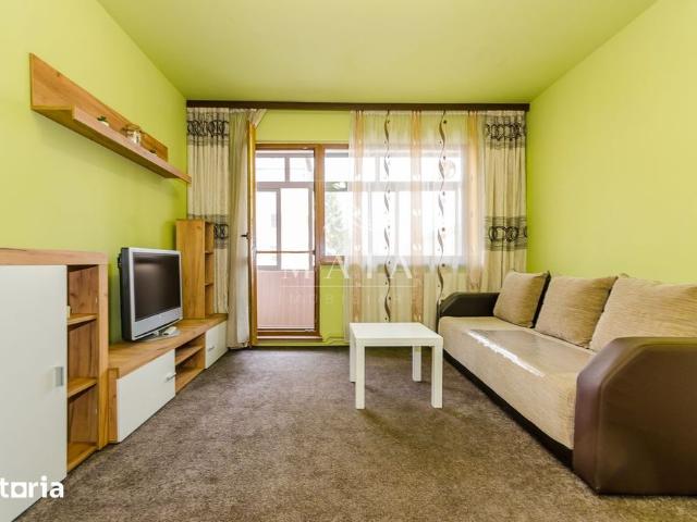 Apartament 2 camere, etajul 2, balcon, str Luptei Bld Mihai Viteazu