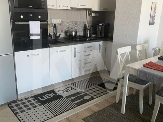 Apartament 2 camere / Etaj 11 / Priveliste spre oras / parcare privata