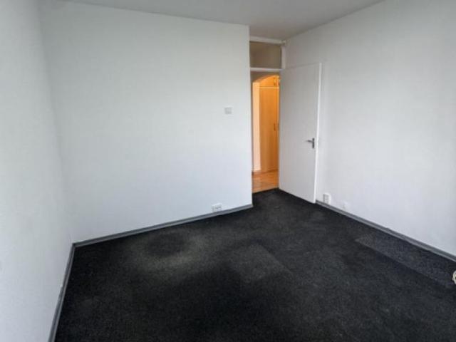 Apartament 2 camere, etaj 2, Republicii