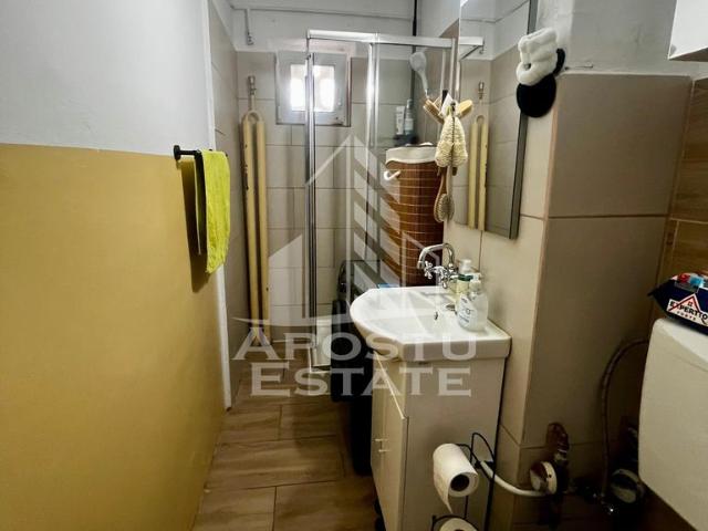 Apartament 2 camere, etaj 4, zona Sagului
