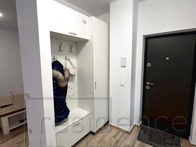 Apartament 2 camere, Europa, zona Hotel Gala+Garaj