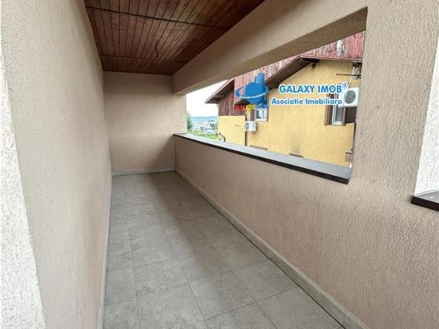 Apartament 2 camere finisat Terasa 40mp Loc parcare STB 300m