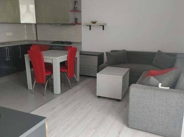 Apartament 2 camere Floresti