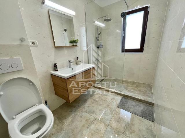Apartament 2 camere, Giroc, modern, loc de parcare, centr.