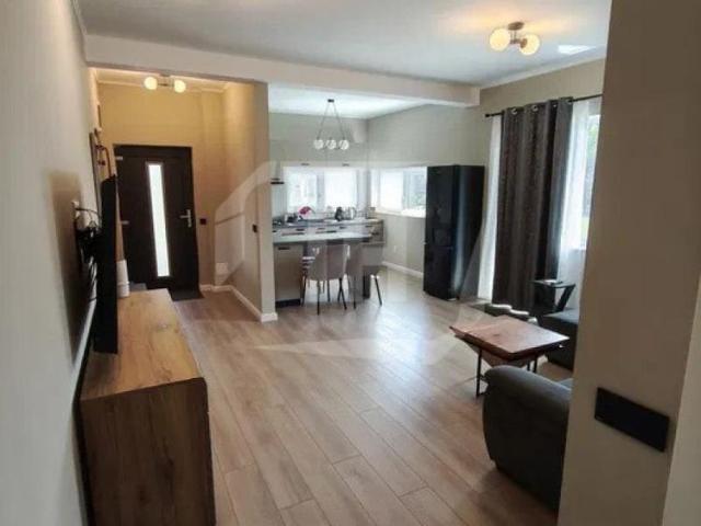 Apartament 2 camere I cu gradina I parcare I zona Pod Ira