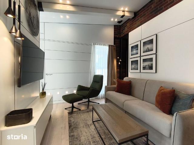 Apartament 2 camere și terasa proprie, loc parcare subteran, curățenie