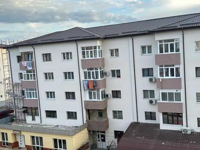 Apartament 2 camere in Caracal zona HCC