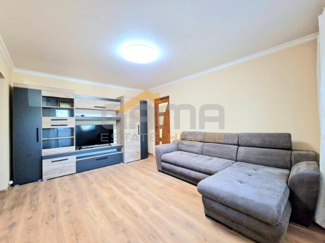 Apartament 2 camere in Confectii, Universitatea Vasile Goldis
