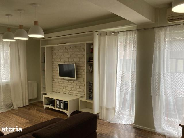 Apartament 2 camere in Floresti
