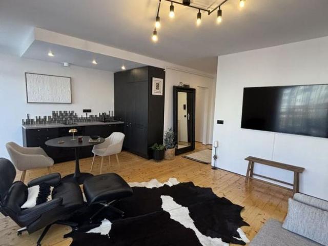 Apartament 2 camere in imobil nou zona Soarelui