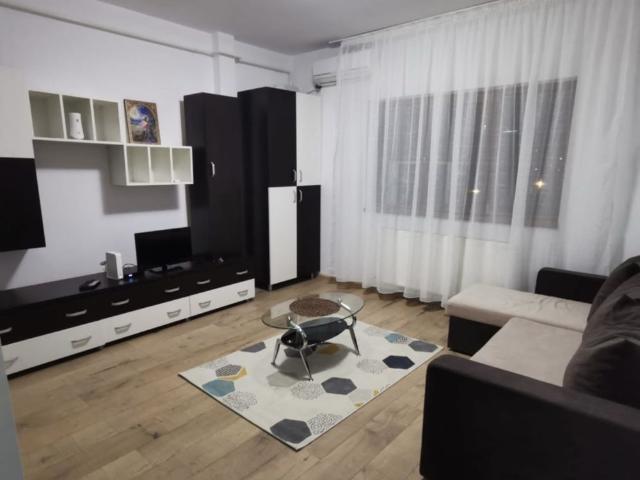 Apartament 2 camere in Tatarasi 4000 euro