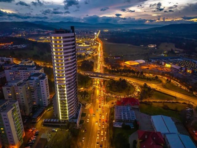 Apartament 2 camere in West City TOwer
