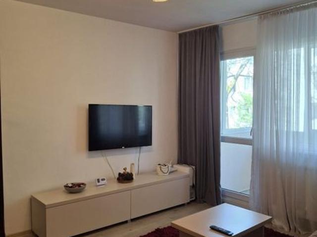 Apartament 2 camere, in zona Astra