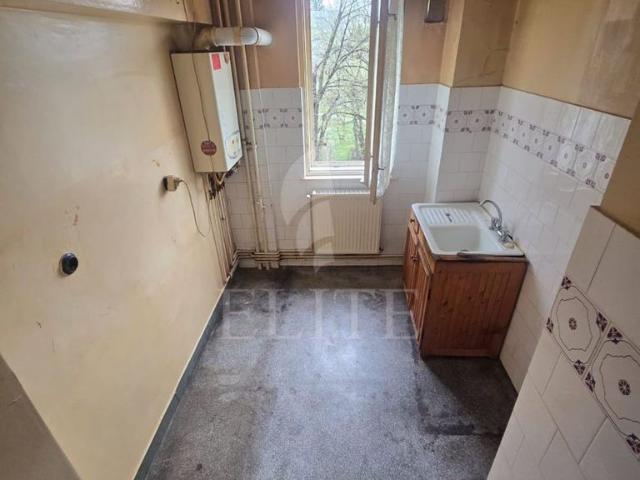 Apartament 2 camere în zona DETUNATA