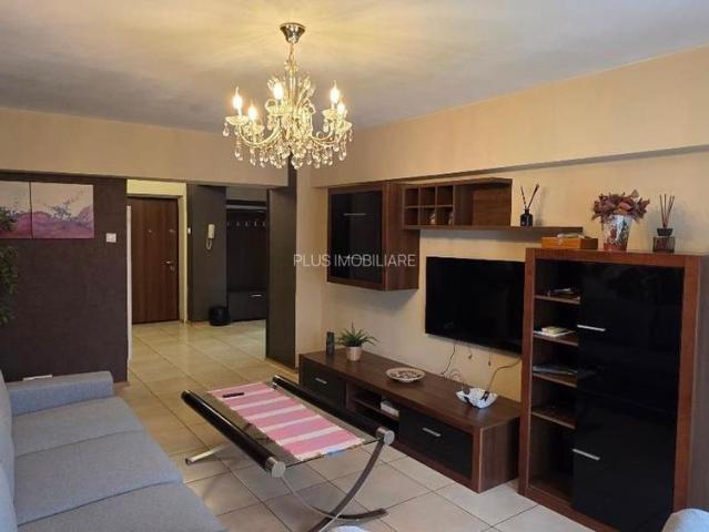 Apartament 2 camere in zona Decebal