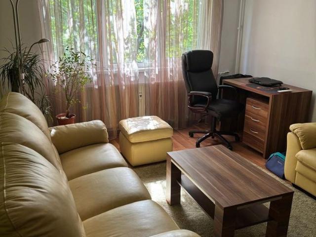 Apartament 2 camere intre 2 statii de metrou