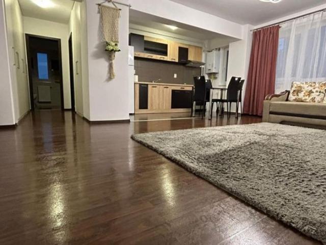 Apartament 2 camere lux zona Cedonia