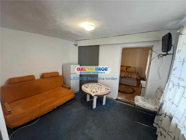 Apartament 2 camere, la curte, de inchiriat Colentina