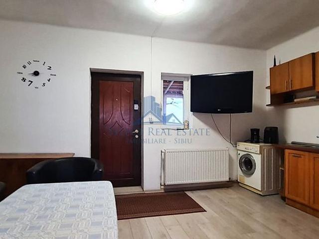 Apartament 2 camere la curte \ Sibiu