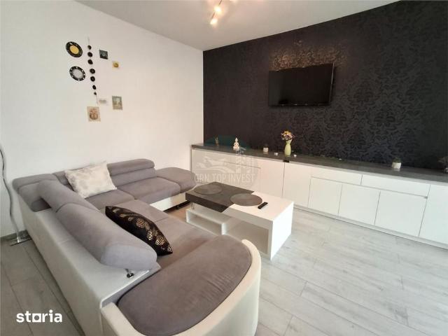 Apartament 2 camere la casa zona Centrala