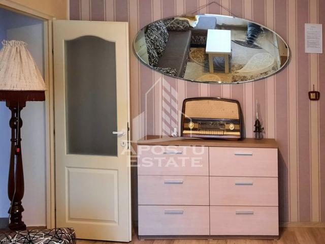 Apartament 2 camere la parter, zona centrala