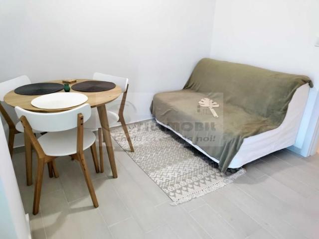 Apartament 2 camere + loc de parcare Iulis Mall 430 euro