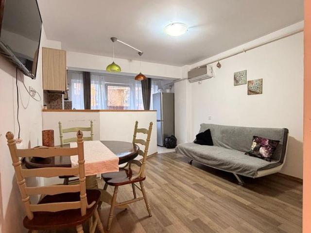 Apartament 2 camere Pacurari Unicredit Piata Pacurari Liceul Cuza