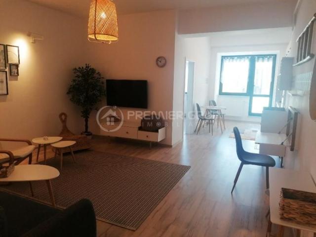 Apartament 2 camere, Palas, 56mp
